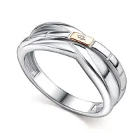 Серебряное кольцо с бриллиантом