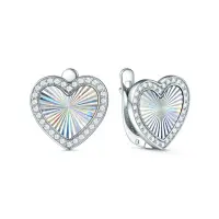 Серьги из серебра с фианитами «Сердце» Серьги из серебра с фианитами «Сердце»