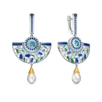 Серьги из серебра с жемчугом и фианитами с эмалью Серьги из серебра с жемчугом и фианитами с эмалью