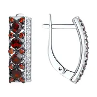 Серьги из серебра с гранатами и красными и бесцветными фианитами Серьги из серебра с гранатами и красными и бесцветными фианитами