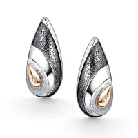 Серьги из серебра с бриллиантом Серьги из серебра с бриллиантом