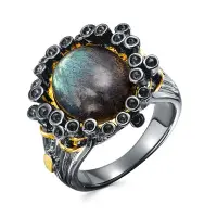 Кольцо из серебра с лабрадором