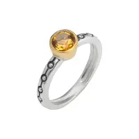 Кольцо из серебра с цитрином Кольцо из серебра с цитрином