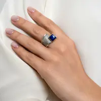 Серебряное кольцо с лазуритом Серебряное кольцо с лазуритом