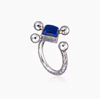 Серебряное кольцо «Спокойствие» с лазуритом Серебряное кольцо «Спокойствие» с лазуритом