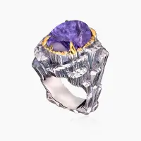 Серебряное кольцо «Пурпурная Галактика» с чароитом Серебряное кольцо «Пурпурная Галактика» с чароитом