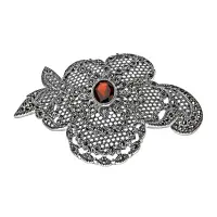 Серебряная брошь Alexandre Vassiliev с гранатом и марказитами Swarovski