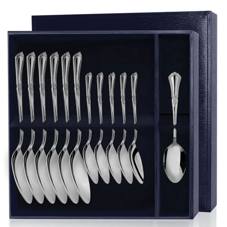 Серебряный набор «Фаворит» 12 предметов столовые и чайные ложки
