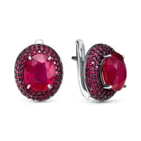 Серьги из серебра с корундом