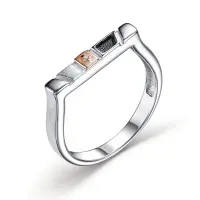 Серебряное кольцо с бриллиантом Серебряное кольцо с бриллиантом