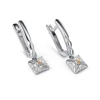 Серьги из серебра с бриллиантами Серьги из серебра с бриллиантами