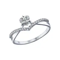 Кольцо из серебра с фианитами