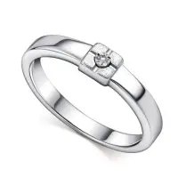 Серебряное кольцо с бриллиантом Серебряное кольцо с бриллиантом