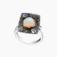 Кольцо из серебра с опалом и корундом