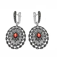 Серебряные серьги с гранатами и марказитами Swarovski
