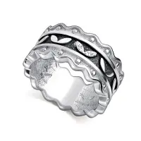 Кольцо из серебра с фианитами