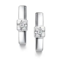 Серьги из серебра с бриллиантами Серьги из серебра с бриллиантами