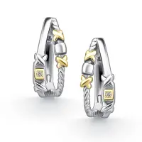 Серьги из серебра с бриллиантом Серьги из серебра с бриллиантом