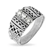 Серебряное кольцо с фианитом Серебряное кольцо с фианитом