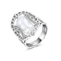 Серебряное кольцо с жемчугом