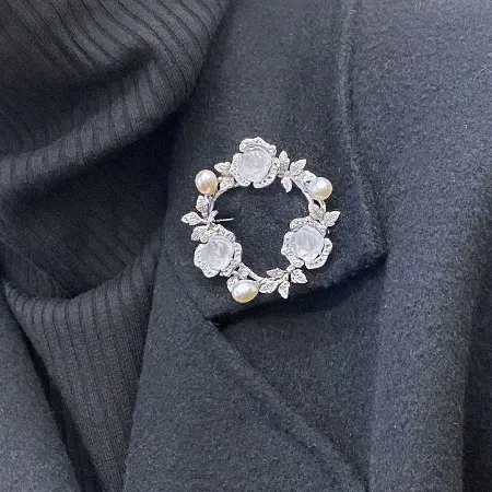 Брошь из серебра «Роза»