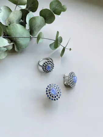 Серьги из серебра с сапфирами и танзанитом