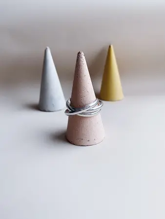 Серебряное кольцо «Тринити» тройное антистресс