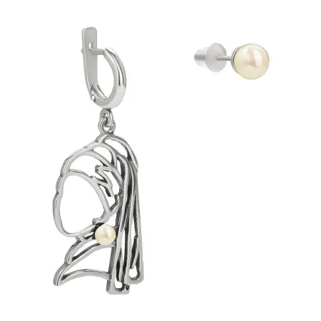Серьги из серебра с жемчугом ассиметричные «Девушка с жемчужной сережкой»