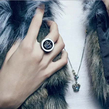 Кольцо из серебра «Корона»