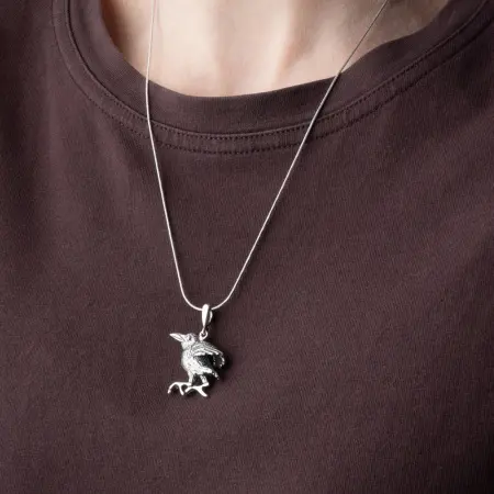 Подвеска из серебра «Вороненок»