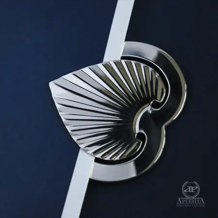 Серебряная закладка для книг «Сердечко»