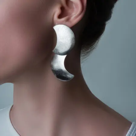 Ассиметричные серьги из серебра