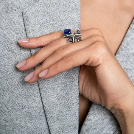 Кольцо из серебра с камнем лазурит