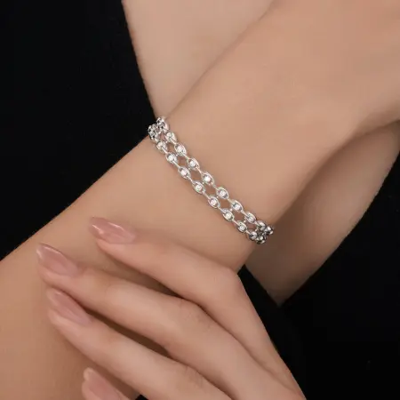 Браслет из серебра с фианитами