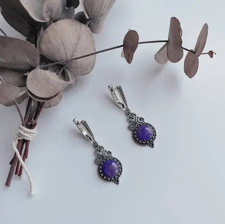 Серебряные серьги «Неваляшка» с чароитом