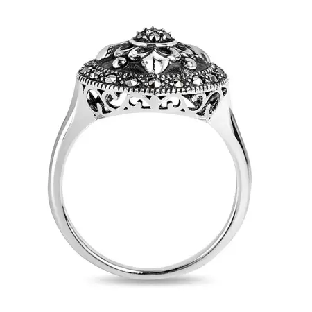 Серебряное кольцо с марказитами Swarovski