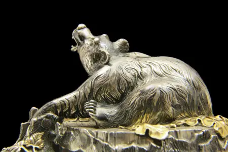 Серебряная пивная кружка «Медведь»