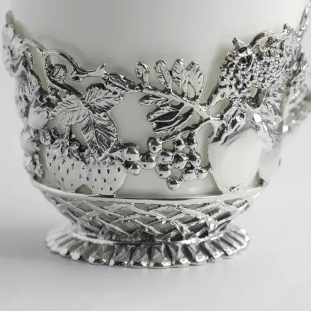 2 чашки чайные «Натюрморт» с чернением с ложками