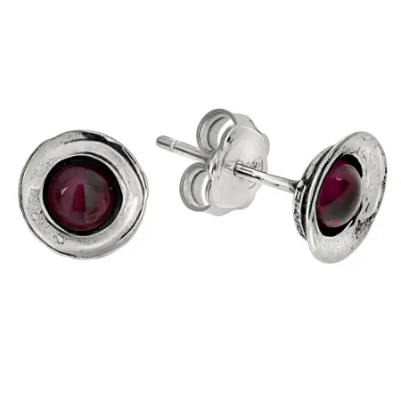 Серебряные серьги гвоздики с гранатом