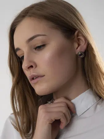 Серьги из серебра с сапфирами