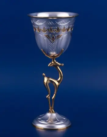 Серебряный бокал из серебра «Осень» олень