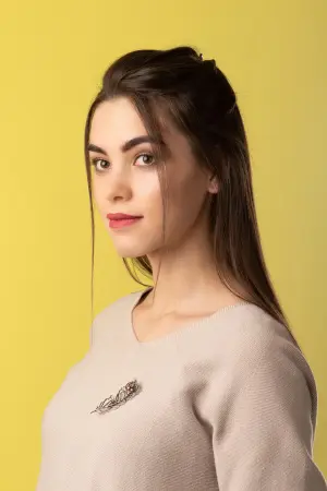 Брошь из серебра с гранатом