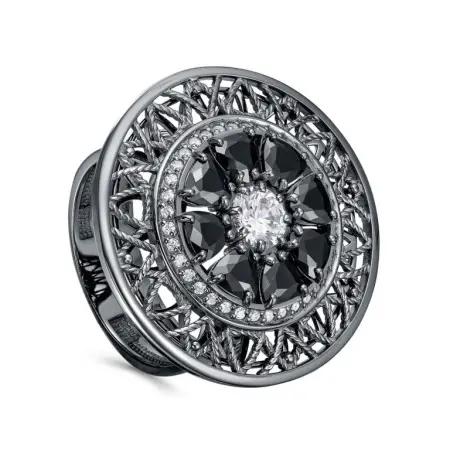 Кольцо из серебра с фианитами