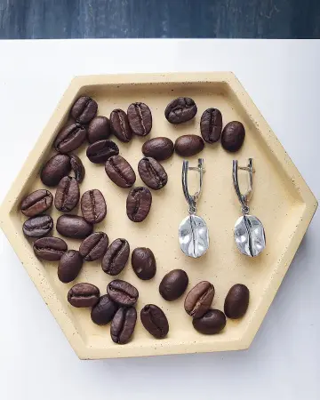 Серьги из серебра «Кофейные зерна»