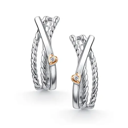 Серьги из серебра с бриллиантами и позолотой «Сердце»