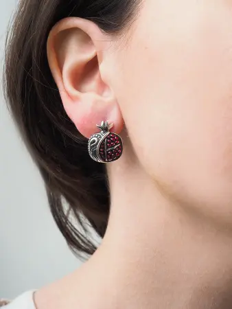 Серьги из серебра с эмалью «Гранат»