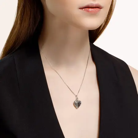 Подвеска из серебра с эмалью Сердце