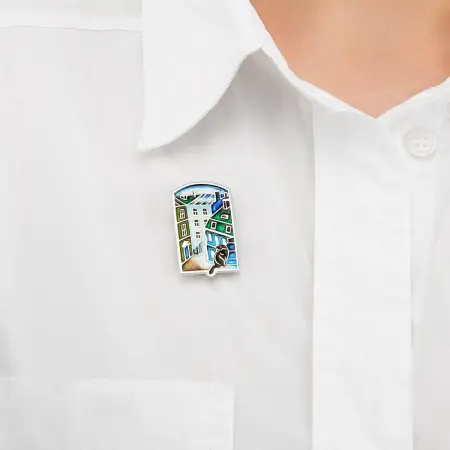 Серебряная брошь-подвеска с эмалью «Дворик»