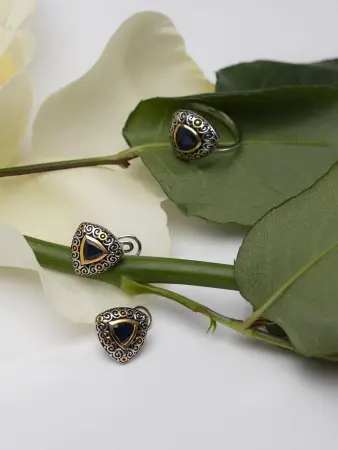 Серьги из серебра с сапфирами