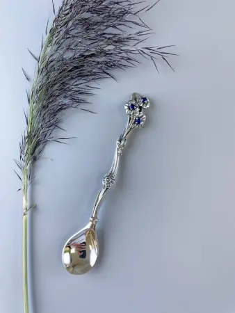Чайная ложка «Незабудки» из серебра